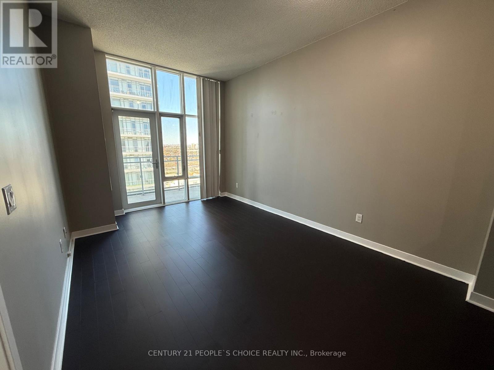 2210 - 365 Prince Of Wales Drive, Mississauga, Ontario  L5B 0G6 - Photo 18 - W12470703