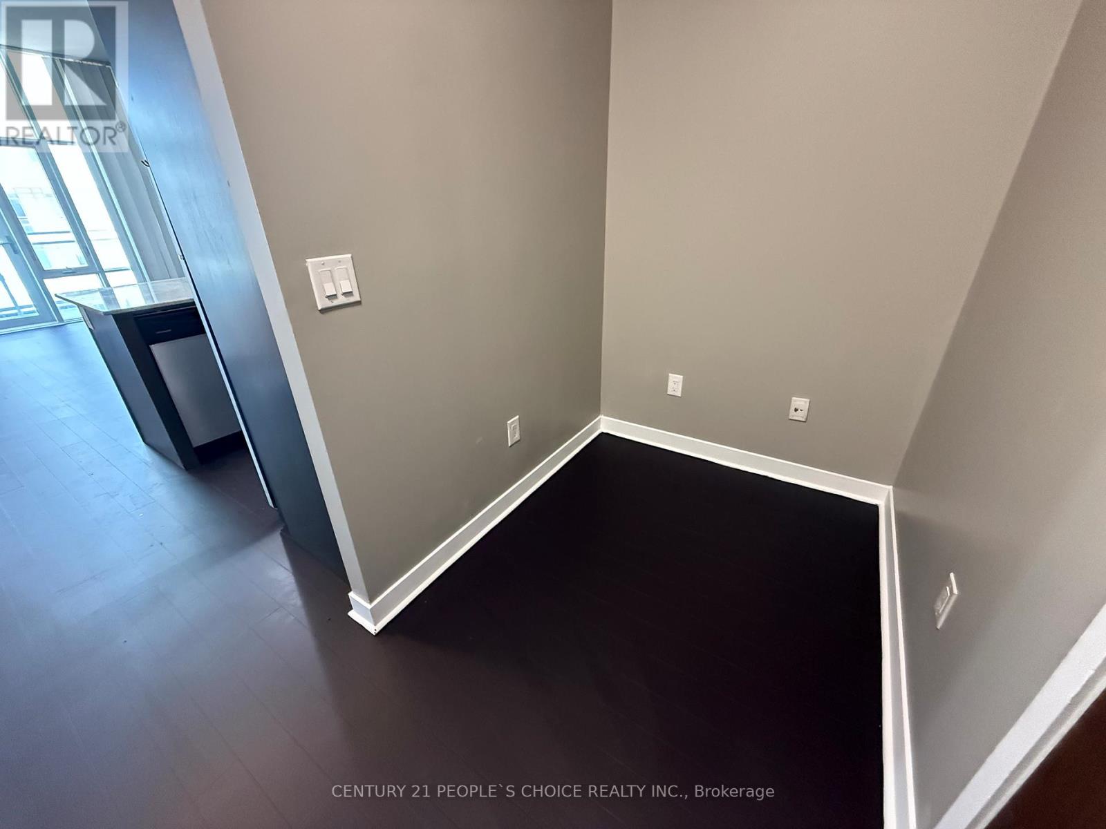 2210 - 365 Prince Of Wales Drive, Mississauga, Ontario  L5B 0G6 - Photo 6 - W12470703