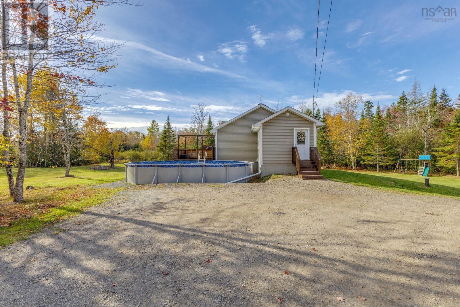 79 Little Brook Road, Hilden, Nova Scotia  B0N 1C0 - Photo 4 - 202526027