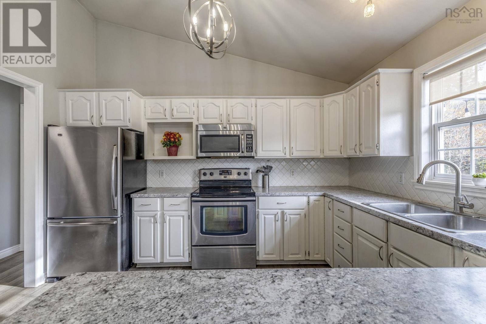 79 Little Brook Road, Hilden, Nova Scotia  B0N 1C0 - Photo 8 - 202526027