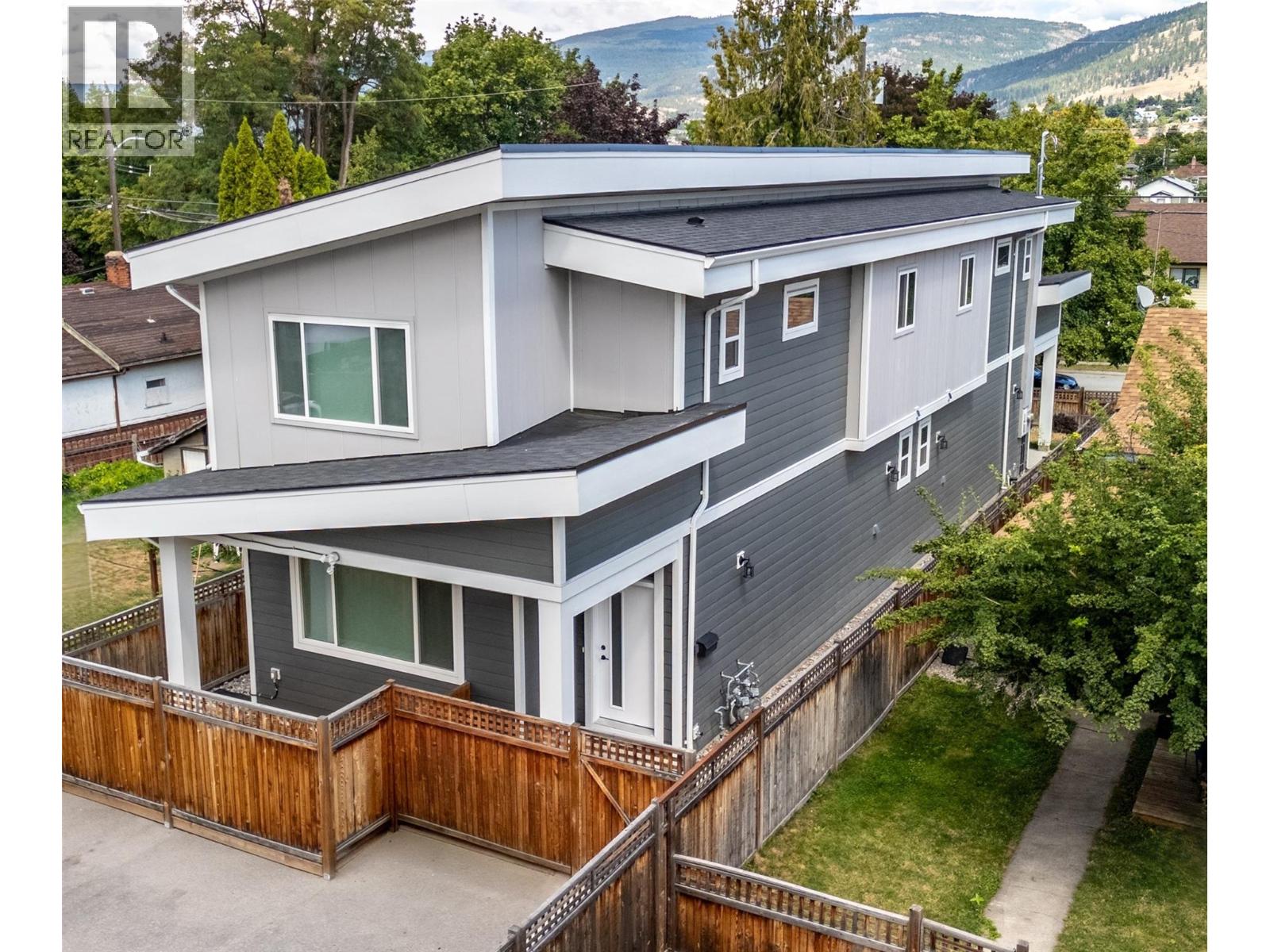 453 Maurice Street Unit# 102, Penticton, British Columbia  V2A 5V8 - Photo 2 - 10361666
