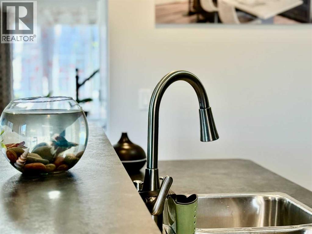 43 Bridlecrest Road Sw, Calgary, Alberta  T2Y 5J2 - Photo 12 - A2259506