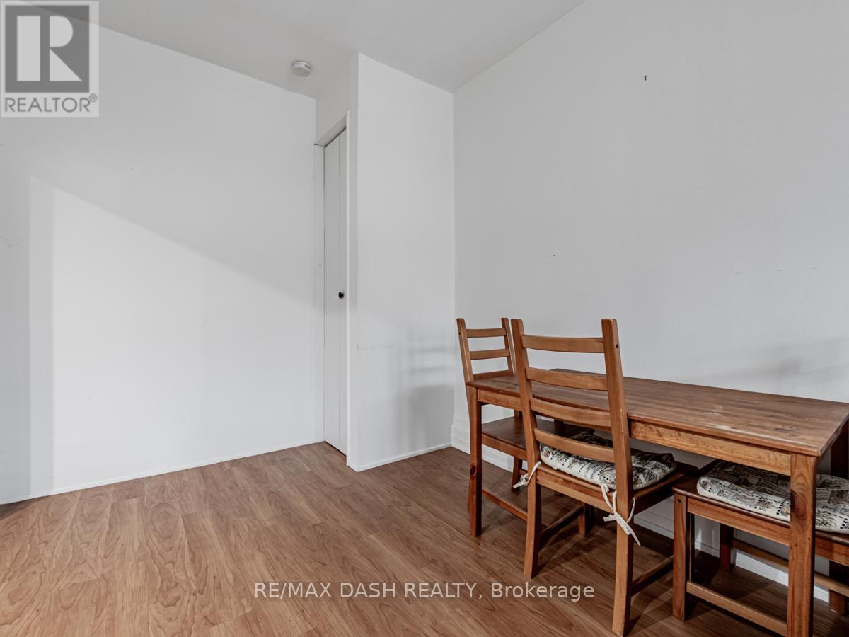 201 - 661 Huron Street, Toronto, Ontario  M5R 2R8 - Photo 16 - C12472440