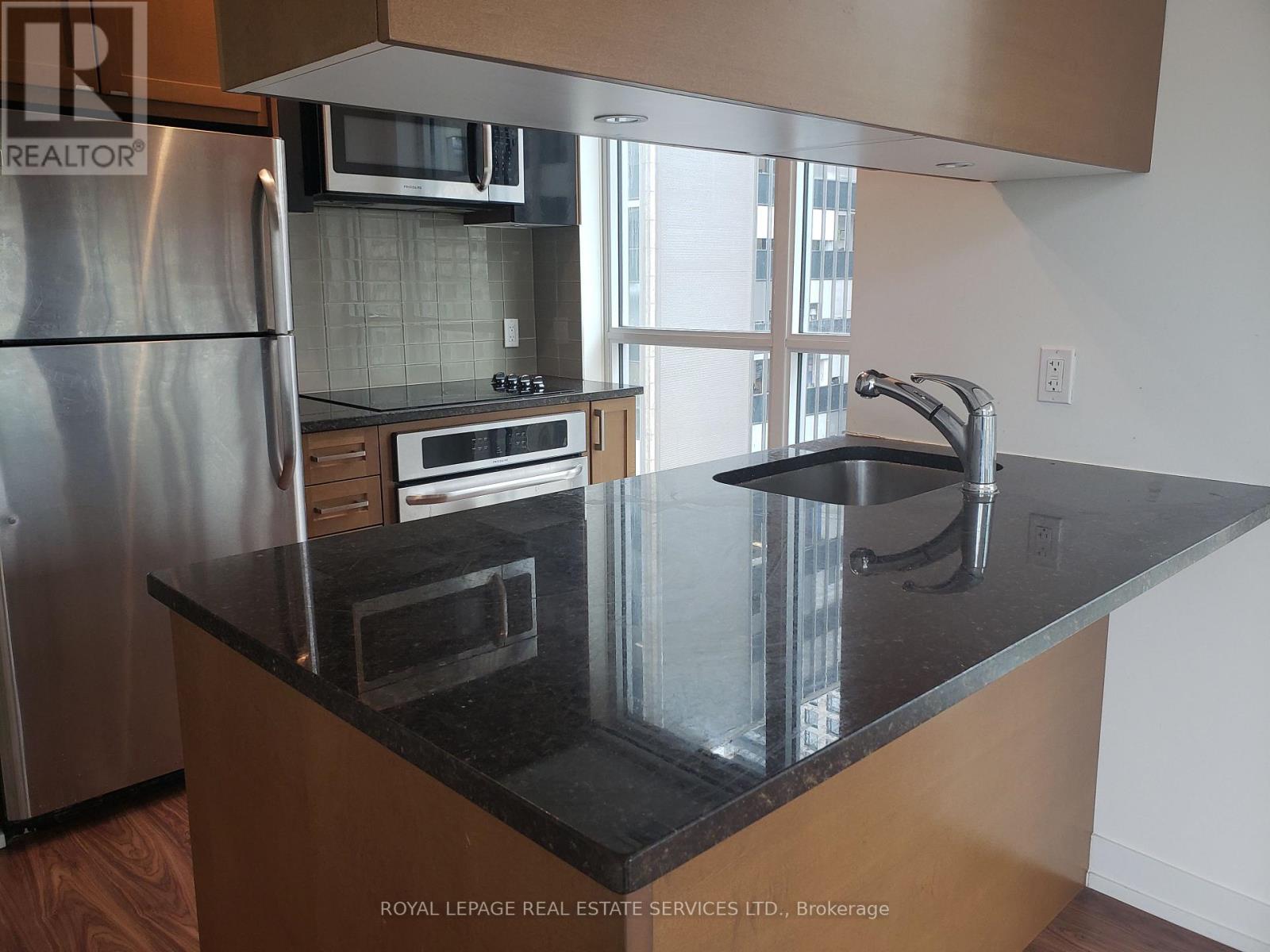 520 - 98 Lillian Street, Toronto (Mount Pleasant West), Ontario  M4S 0A5 - Photo 9 - C12472461