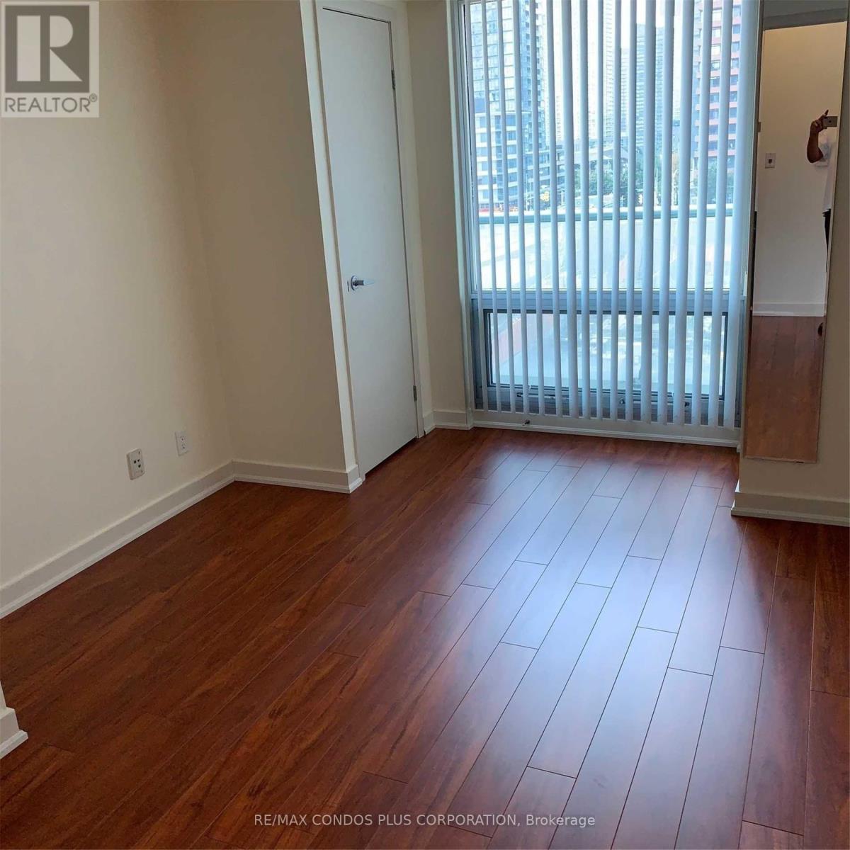 707 - 81 Navy Wharf Court, Toronto, Ontario  M5V 3S2 - Photo 8 - C12472464