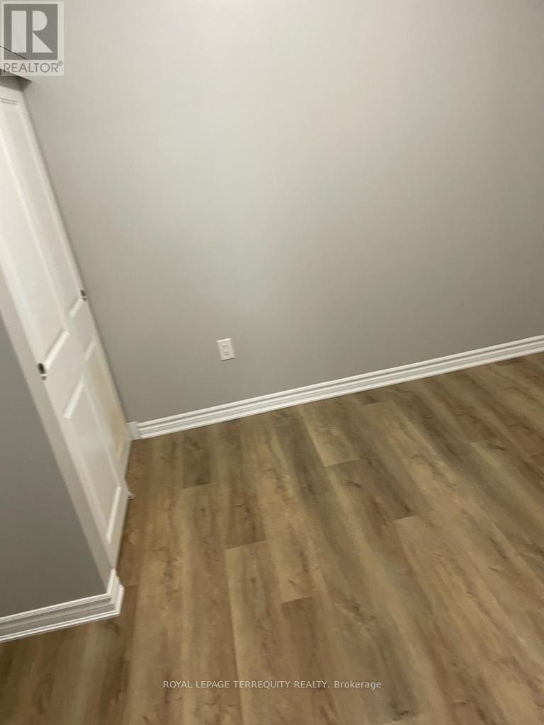 3 - 646 Lansdowne Avenue, Toronto, Ontario  M6H 3Y7 - Photo 4 - C12472496