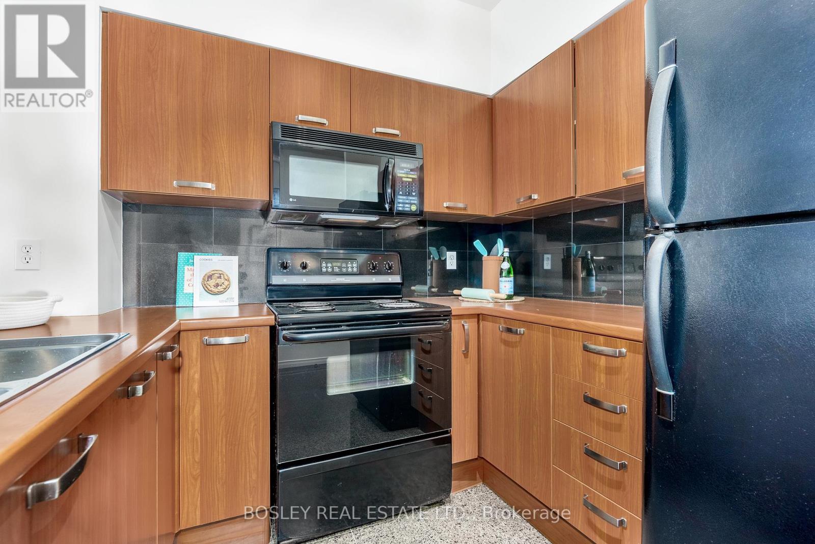 306 - 51 Harrison Garden Boulevard, Toronto, Ontario  M2N 7G4 - Photo 6 - C12472521