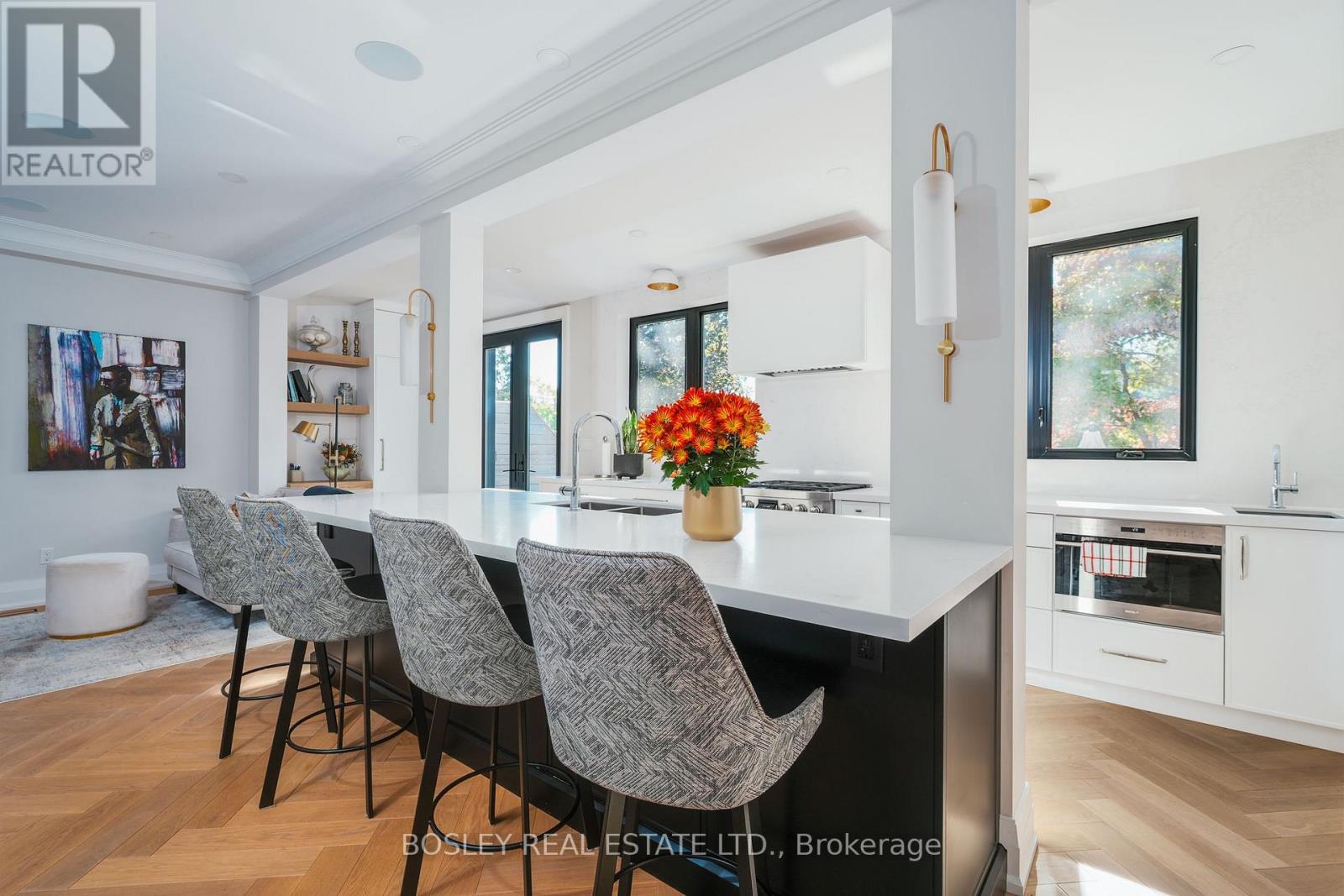 41 Balmoral Avenue, Toronto, Ontario  M4V 1J5 - Photo 12 - C12472523