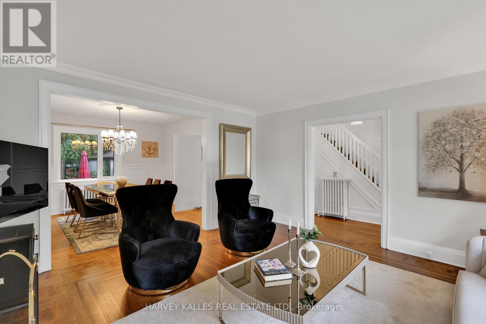 251 Wanless Avenue, Toronto, Ontario  M4N 1W5 - Photo 9 - C12472533