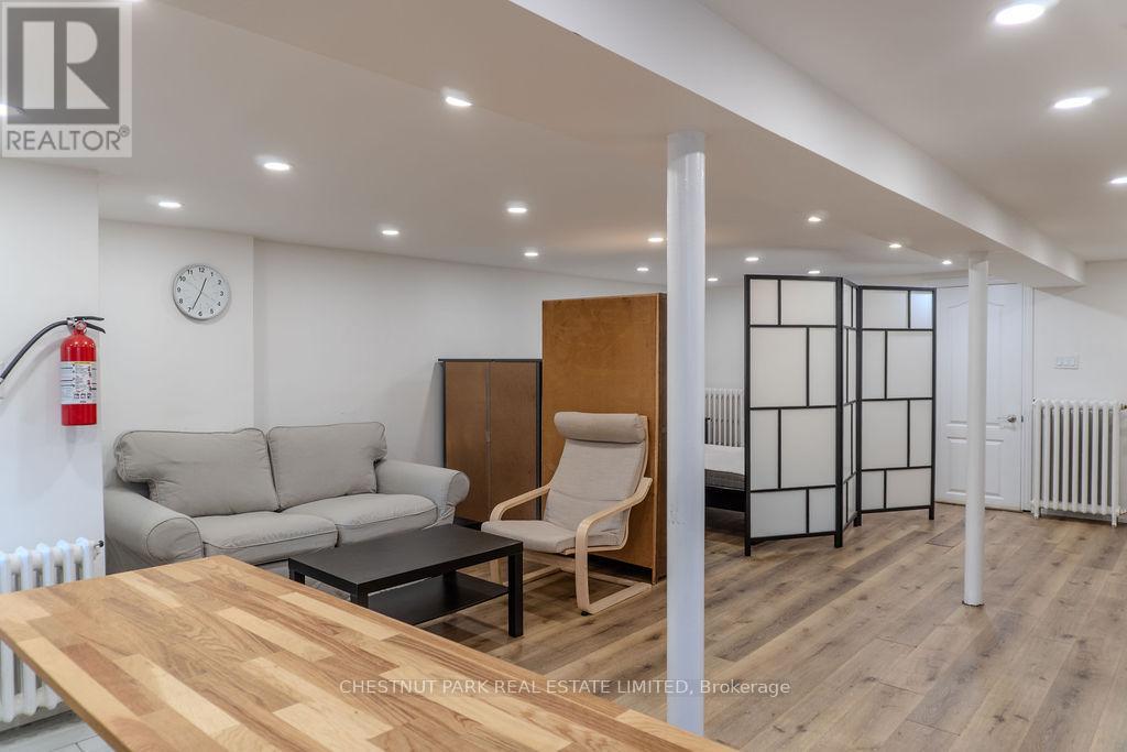 Lower - 1065 Pape Avenue, Toronto, Ontario  M4K 3W4 - Photo 16 - E12472493