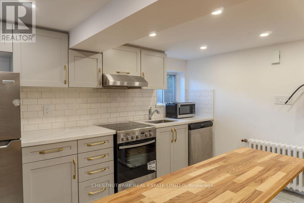 Lower - 1065 Pape Avenue, Toronto, Ontario  M4K 3W4 - Photo 6 - E12472493
