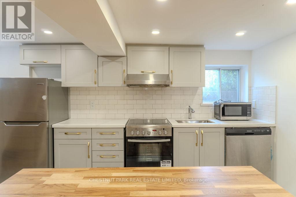 Lower - 1065 Pape Avenue, Toronto, Ontario  M4K 3W4 - Photo 8 - E12472493