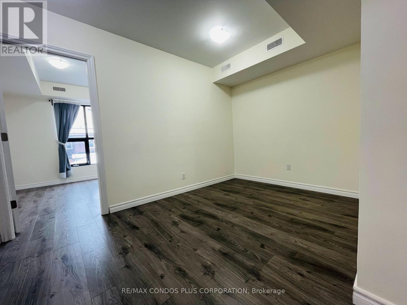 2a - 721 Danforth Avenue, Toronto, Ontario  M4J 1L2 - Photo 5 - E12472528