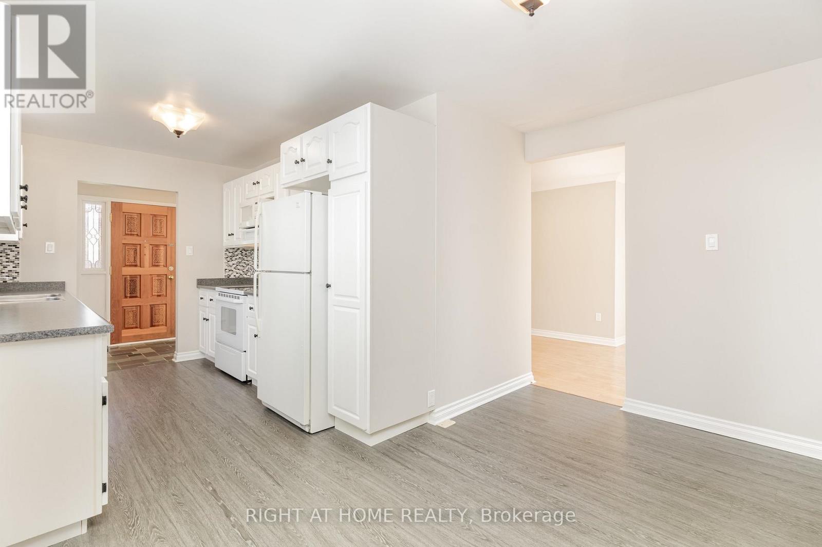 420 Safari Drive, Oshawa, Ontario  L1K 1B6 - Photo 10 - E12472529