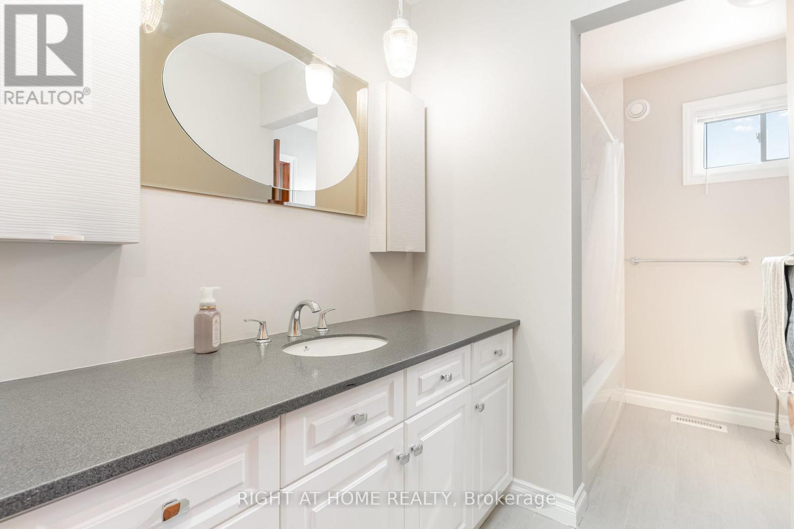 420 Safari Drive, Oshawa, Ontario  L1K 1B6 - Photo 20 - E12472529
