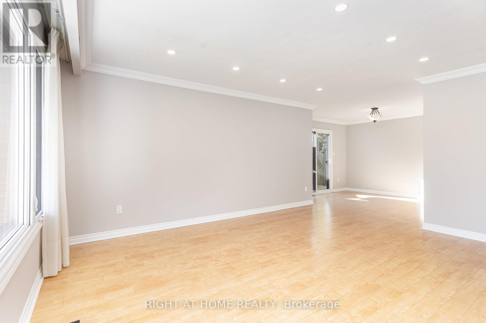420 Safari Drive, Oshawa, Ontario  L1K 1B6 - Photo 5 - E12472529