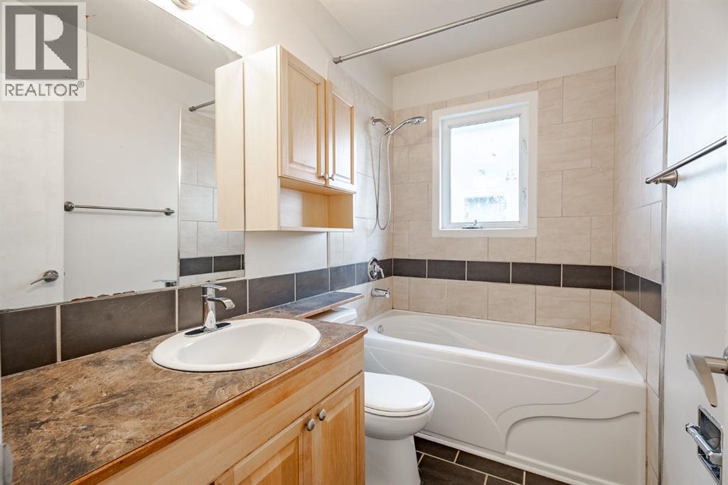 1040 18 Street Ne, Calgary, Alberta  T2E 4V7 - Photo 16 - A2265617