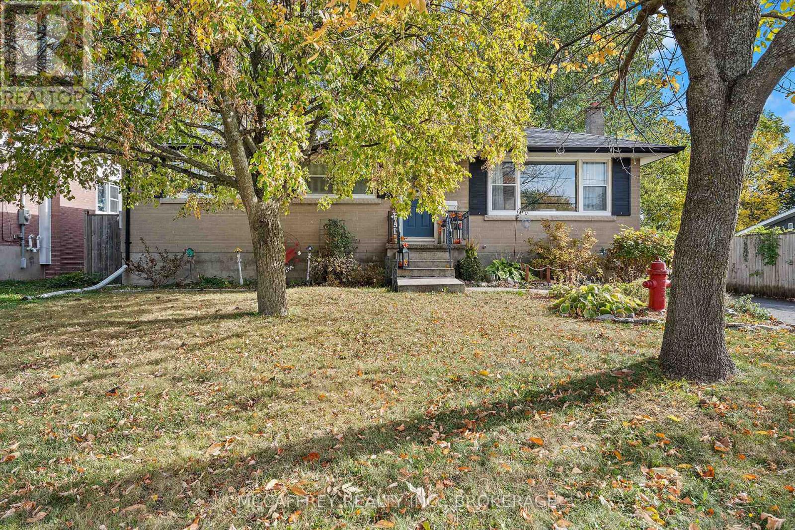 59 Loyalist Avenue, Loyalist (Amherstview), Ontario  K7N 1K7 - Photo 48 - X12472559