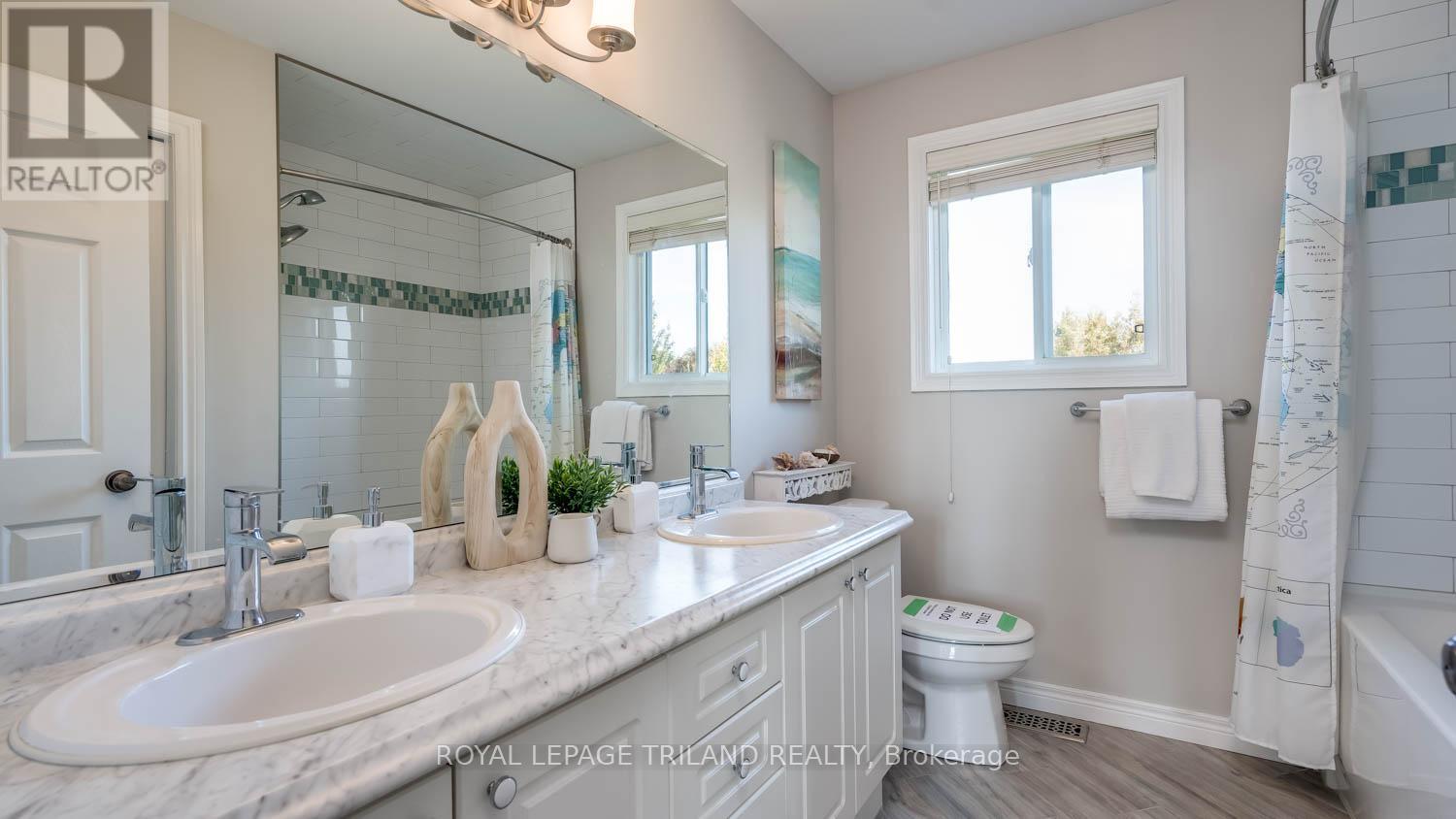 100 Optimist Park Drive, London South, Ontario  N6K 4M1 - Photo 22 - X12472615
