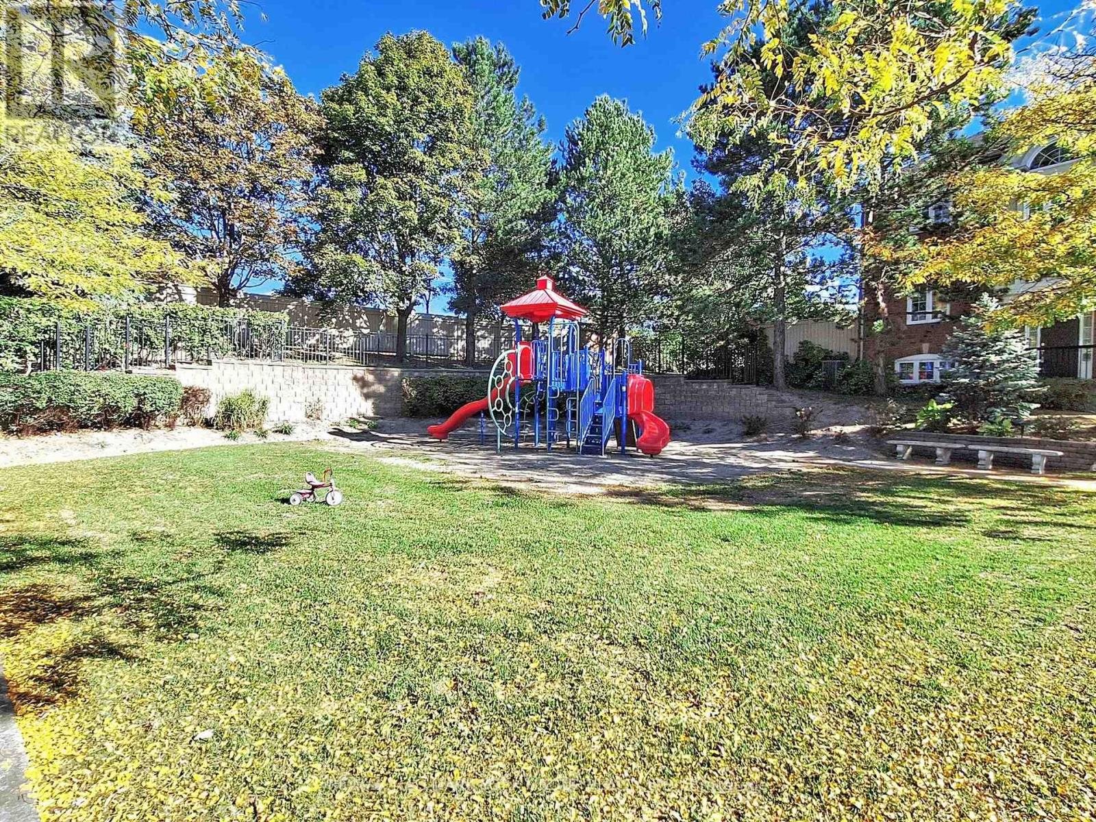 67 - 190 Harding Boulevard W, Richmond Hill, Ontario  L4C 0J9 - Photo 49 - N12472444