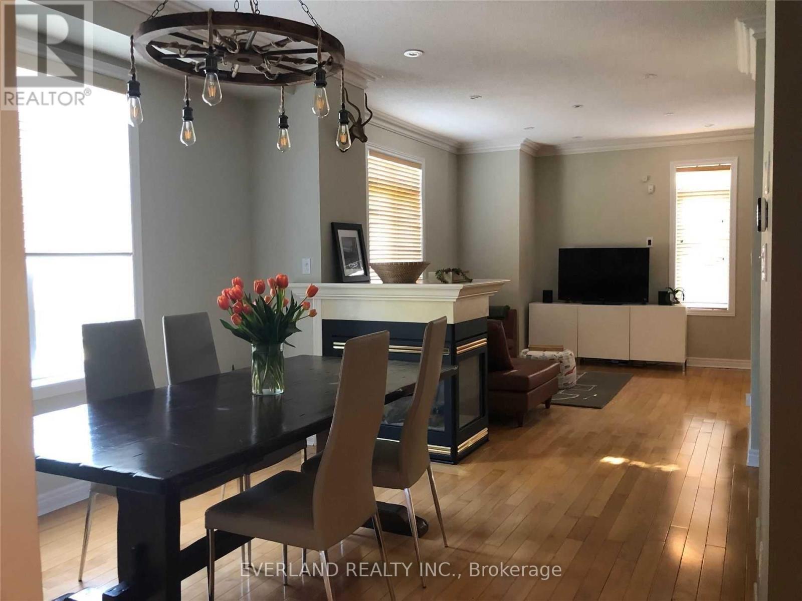 34 Dancer's Drive, Markham, Ontario  L6C 2C4 - Photo 3 - N12472455