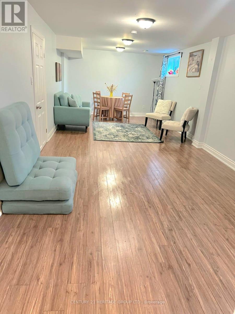 178 Waratah Avenue, Newmarket, Ontario  L3Y 6R4 - Photo 13 - N12472494