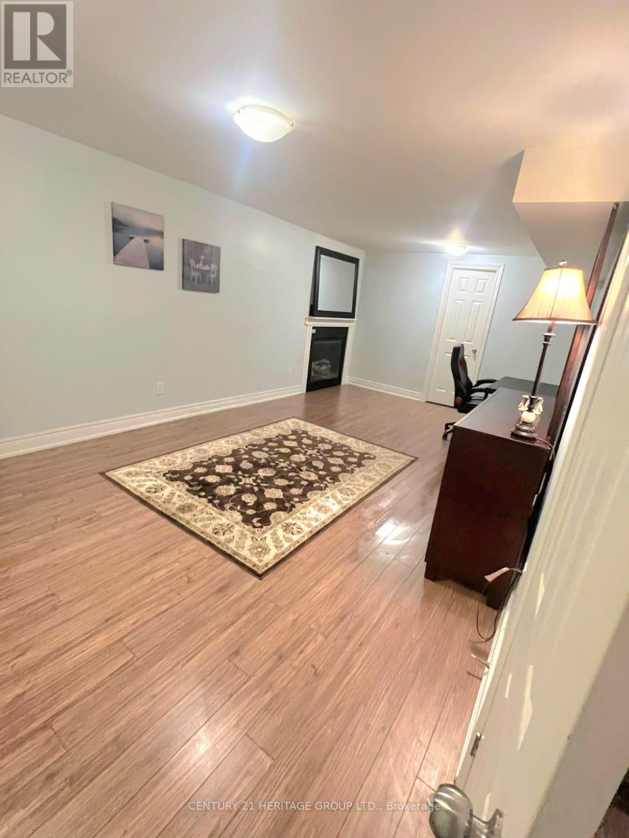 178 Waratah Avenue, Newmarket, Ontario  L3Y 6R4 - Photo 16 - N12472494