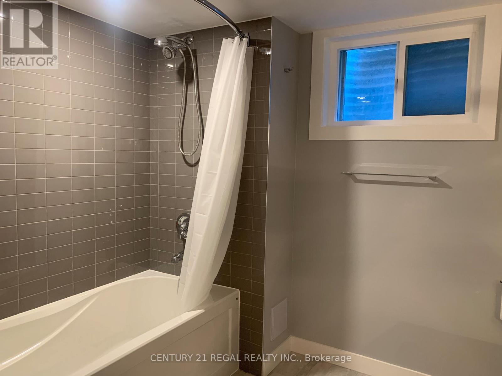 Bsmt - 686 Woodbridge Avenue, Vaughan, Ontario  L4L 2T8 - Photo 23 - N12472530