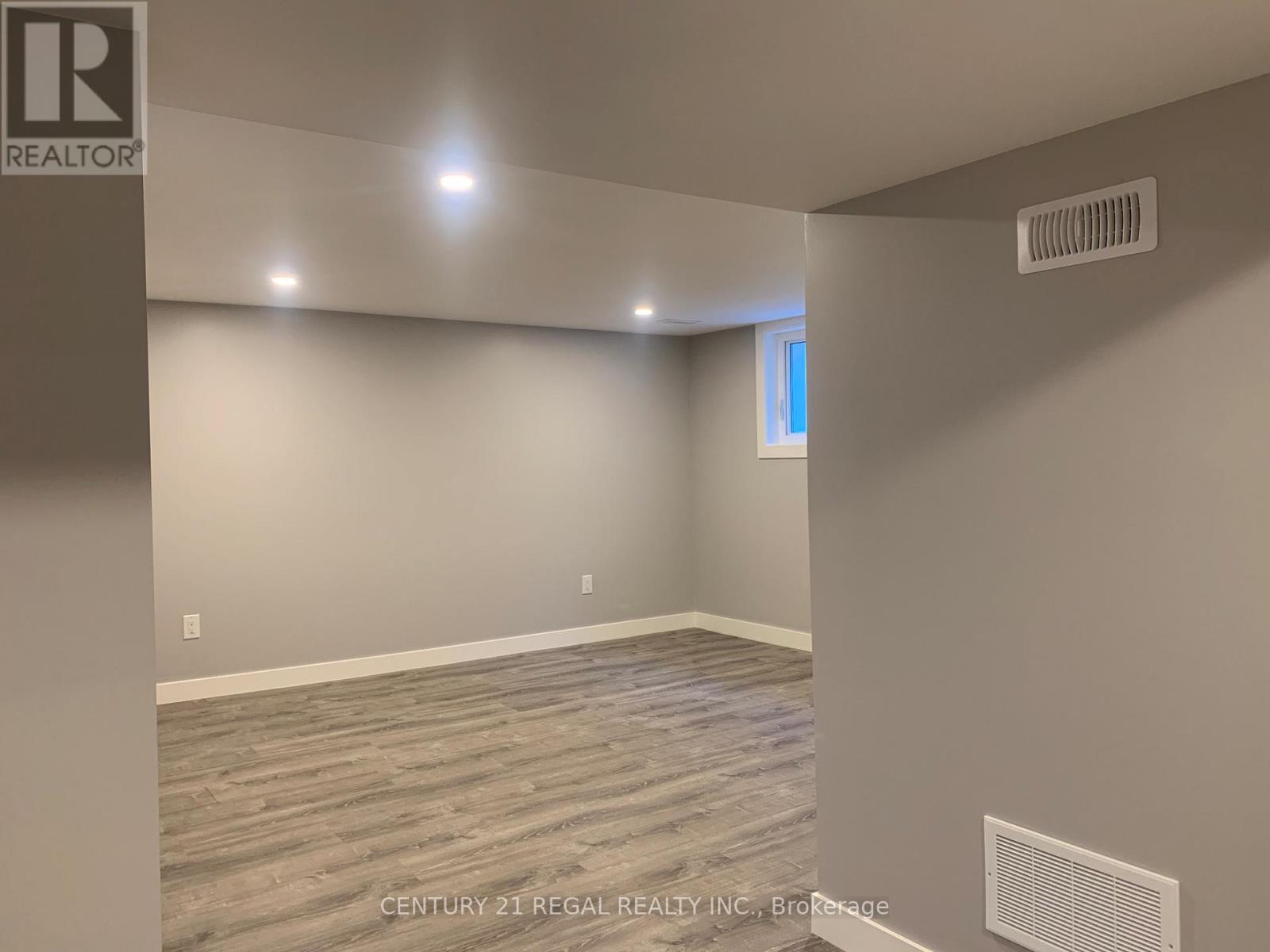 Bsmt - 686 Woodbridge Avenue, Vaughan, Ontario  L4L 2T8 - Photo 5 - N12472530
