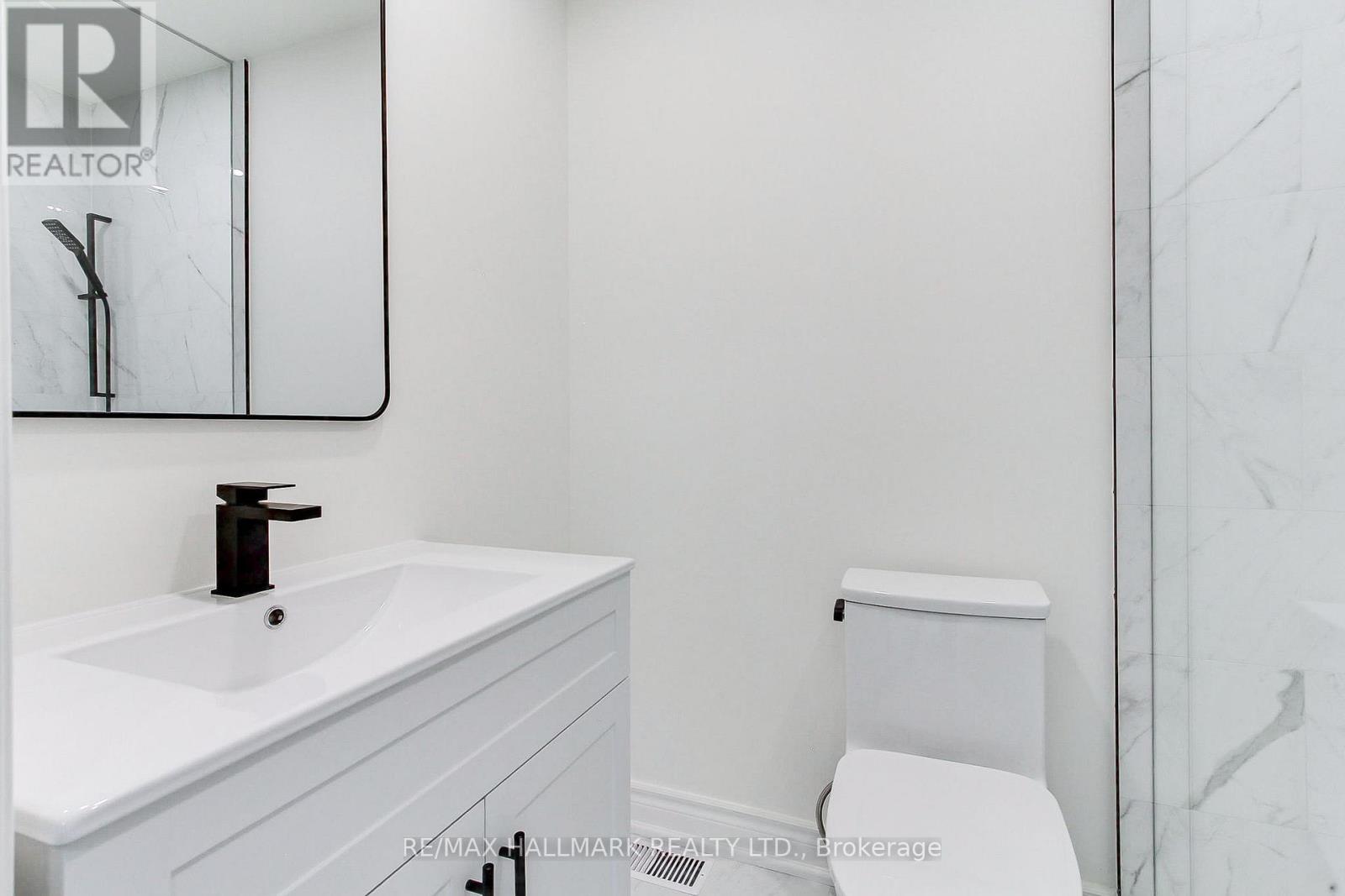25 Knowles Crescent, Aurora, Ontario  L4G 1Z6 - Photo 27 - N12472535