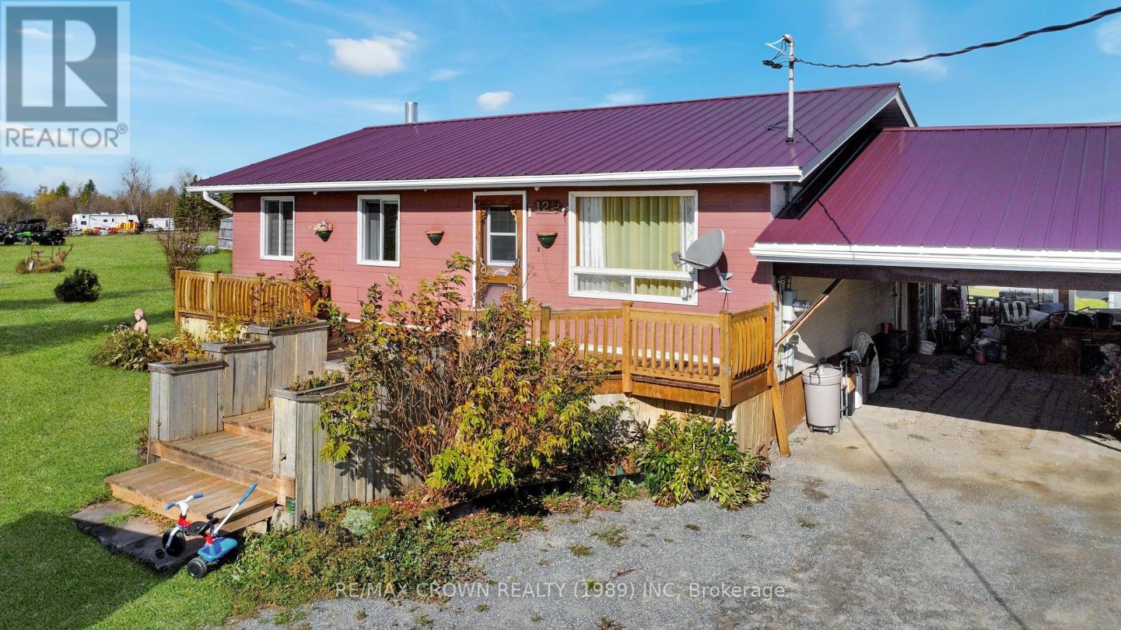 122 Maxime Brisson Road, Mattice-Val Cote, Ontario  P0L 2E0 - Photo 4 - T12472596