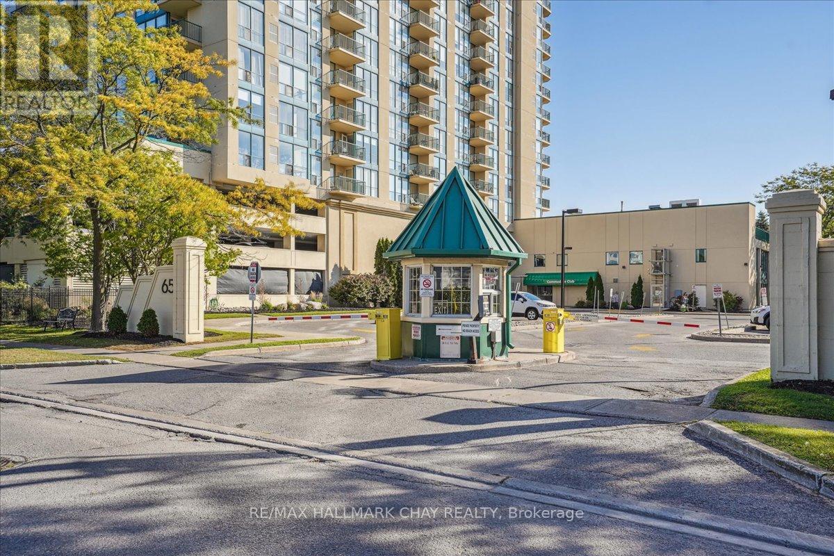 502 - 65 Ellen Street, Barrie, Ontario  L4N 3A5 - Photo 3 - S12472447
