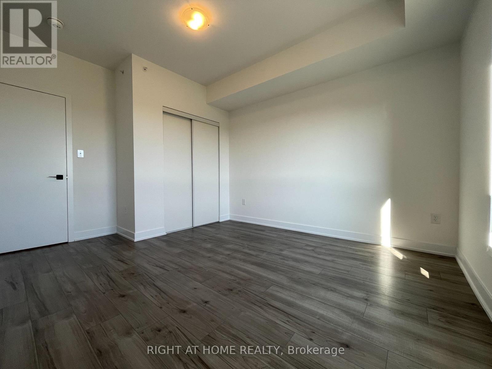 204 - 1 Chef Lane, Barrie, Ontario  L9J 0T1 - Photo 11 - S12472505