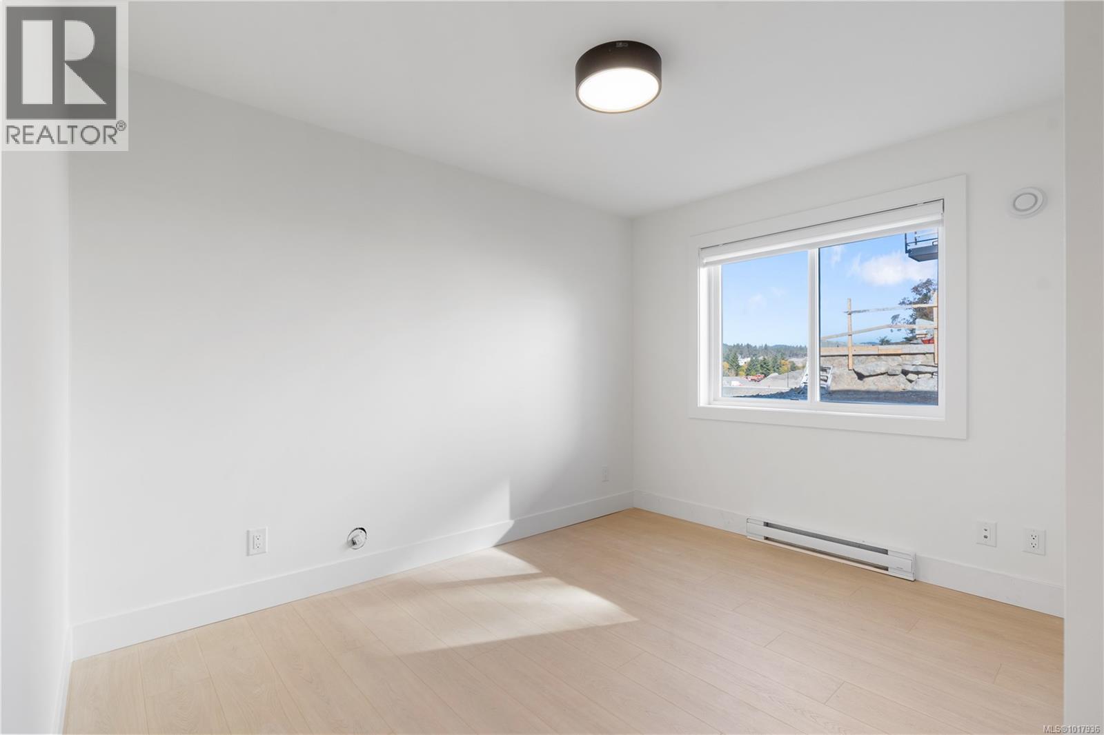 611 Madrona Pl, Langford, British Columbia  V9B 6C6 - Photo 38 - 1017936
