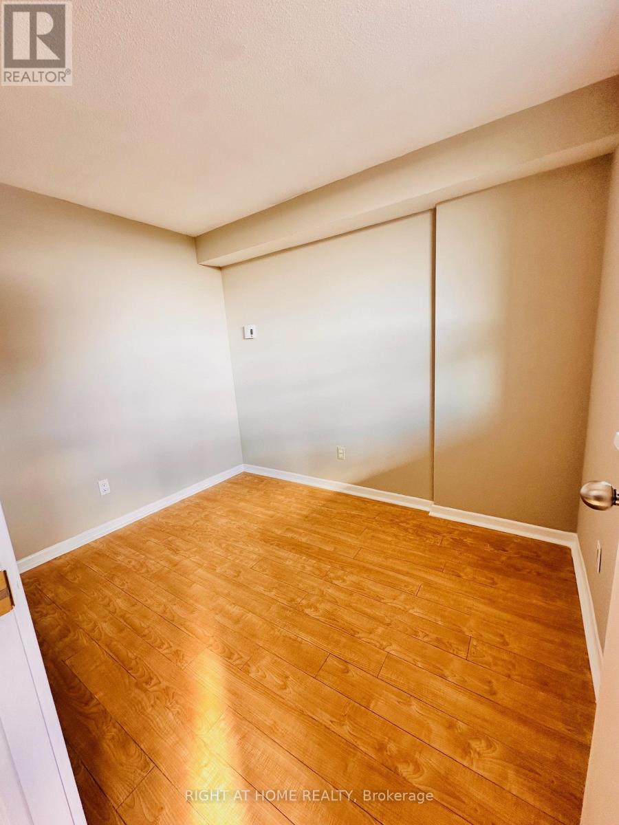 1107 - 1 Royal Orchard Boulevard, Markham, Ontario  L3T 3C2 - Photo 19 - N12468728