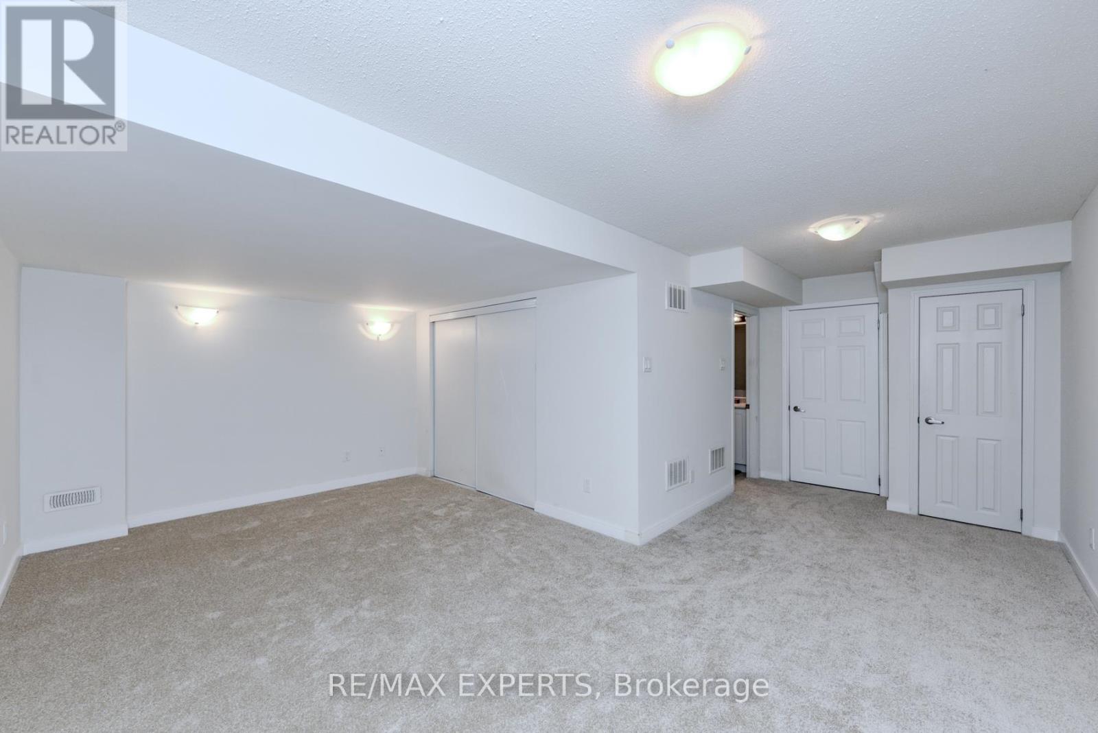 78 Honeyview Trail, Brampton (Bram East), Ontario  L6P 4A3 - Photo 22 - W12422315