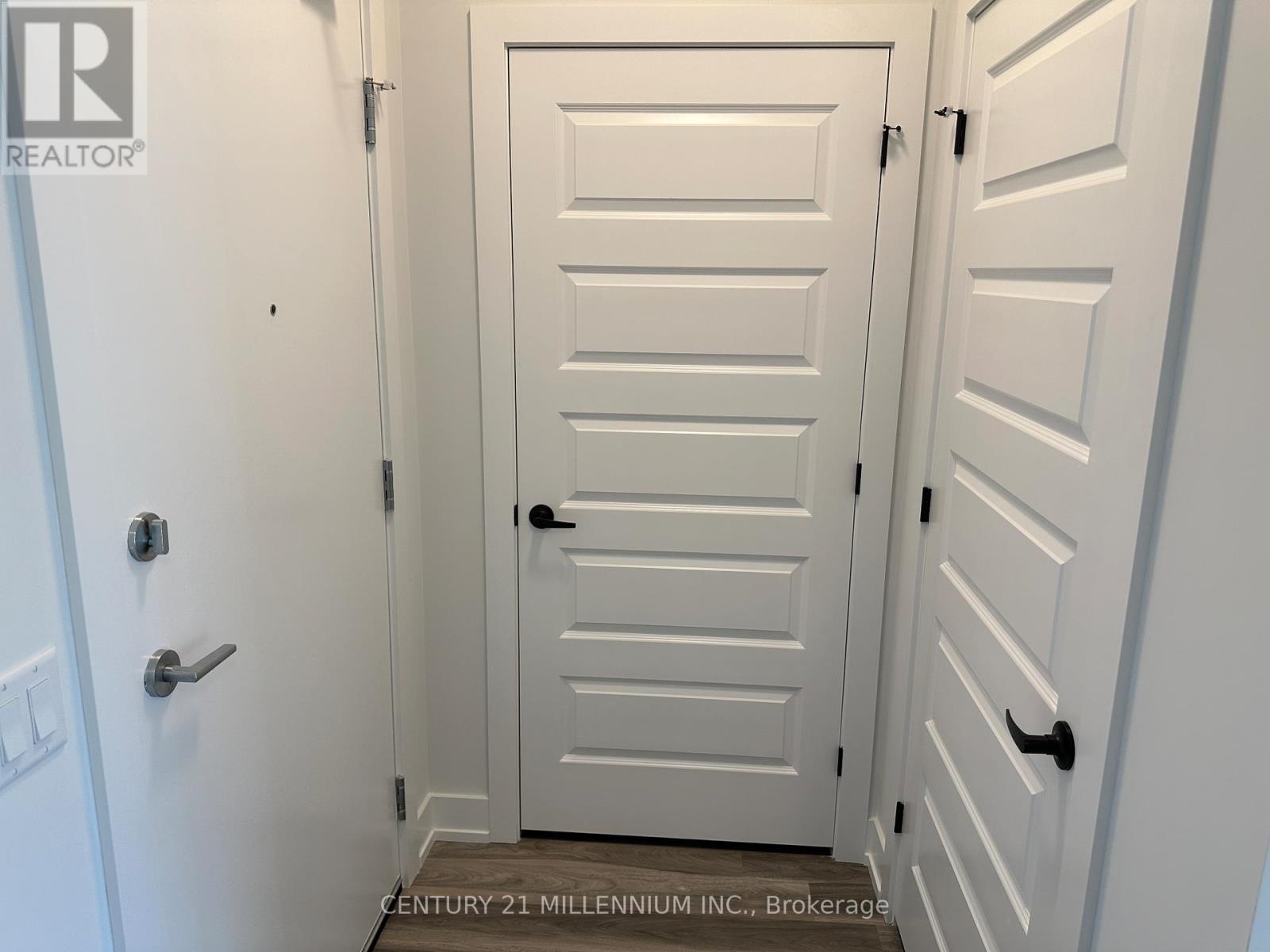 214 - 1100 Lackner Place, Kitchener, Ontario  N2A 0M1 - Photo 10 - X12471218