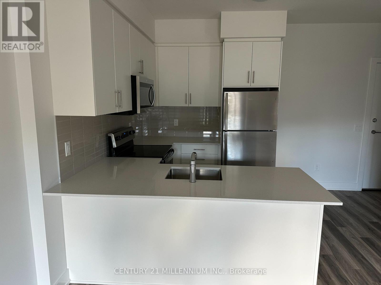 214 - 1100 Lackner Place, Kitchener, Ontario  N2A 0M1 - Photo 3 - X12471218