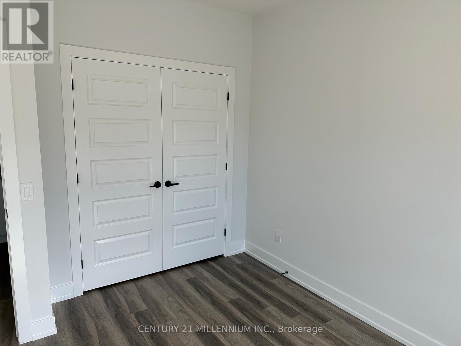 214 - 1100 Lackner Place, Kitchener, Ontario  N2A 0M1 - Photo 12 - X12471218