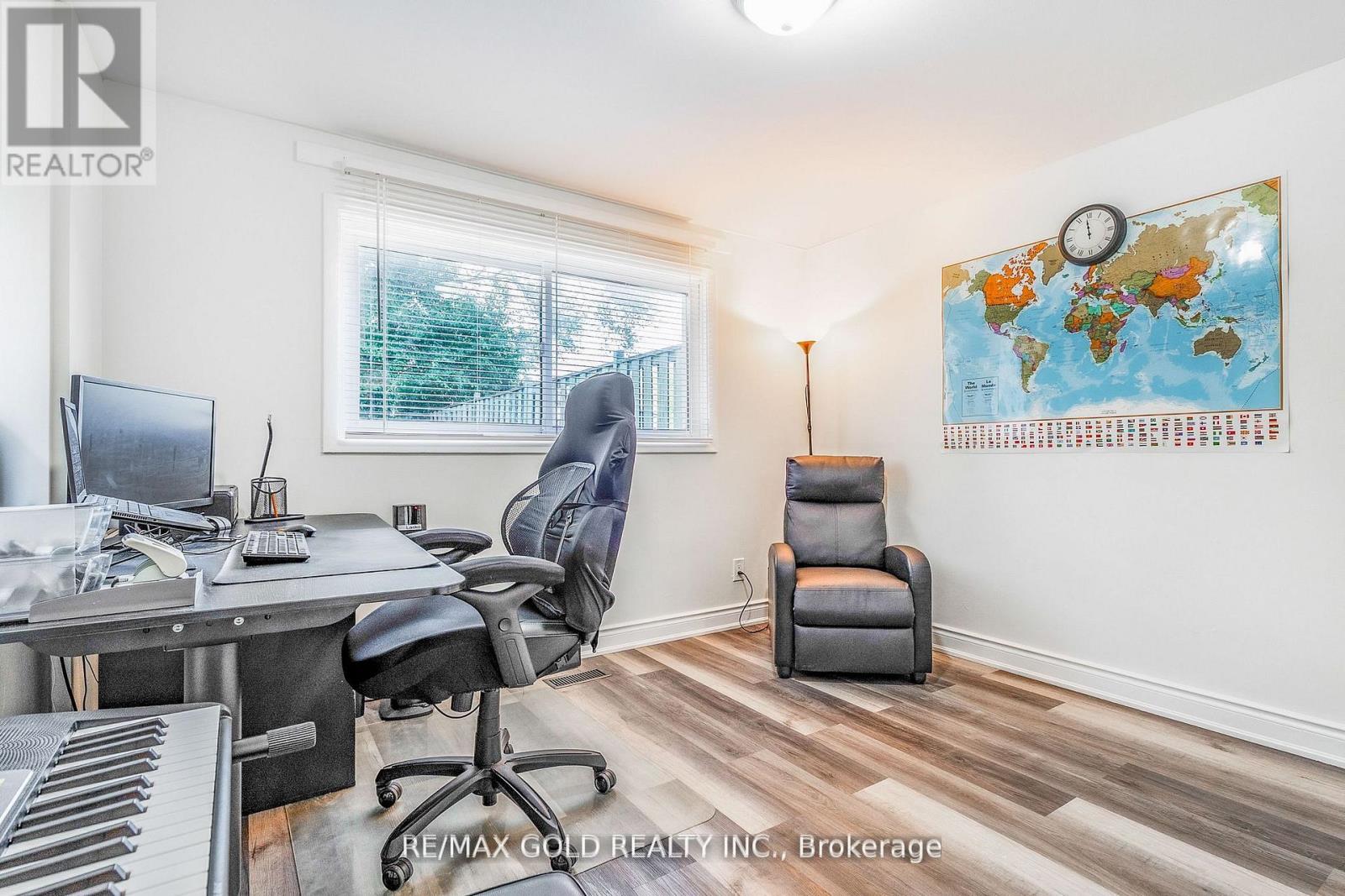 36 Garfield Crescent, Brampton (Brampton North), Ontario  L6V 1V8 - Photo 26 - W12472423