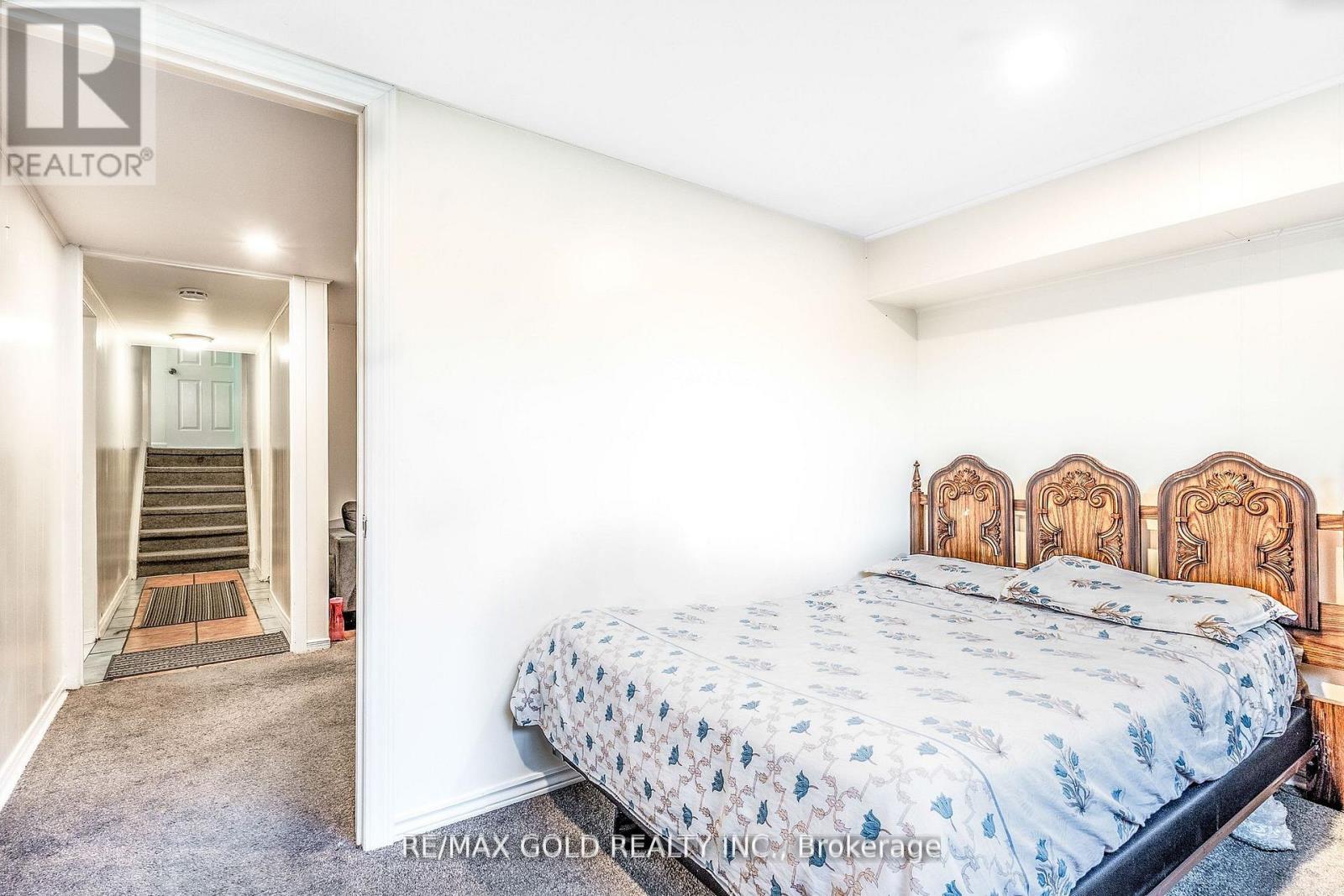 36 Garfield Crescent, Brampton (Brampton North), Ontario  L6V 1V8 - Photo 34 - W12472423