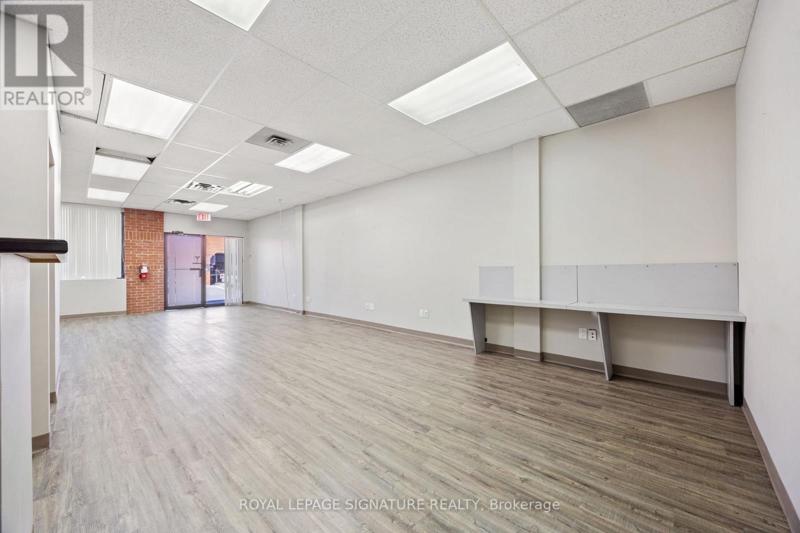 5&12 - 2285 Dunwin Drive, Mississauga, Ontario  L5L 3S3 - Photo 16 - W12472425