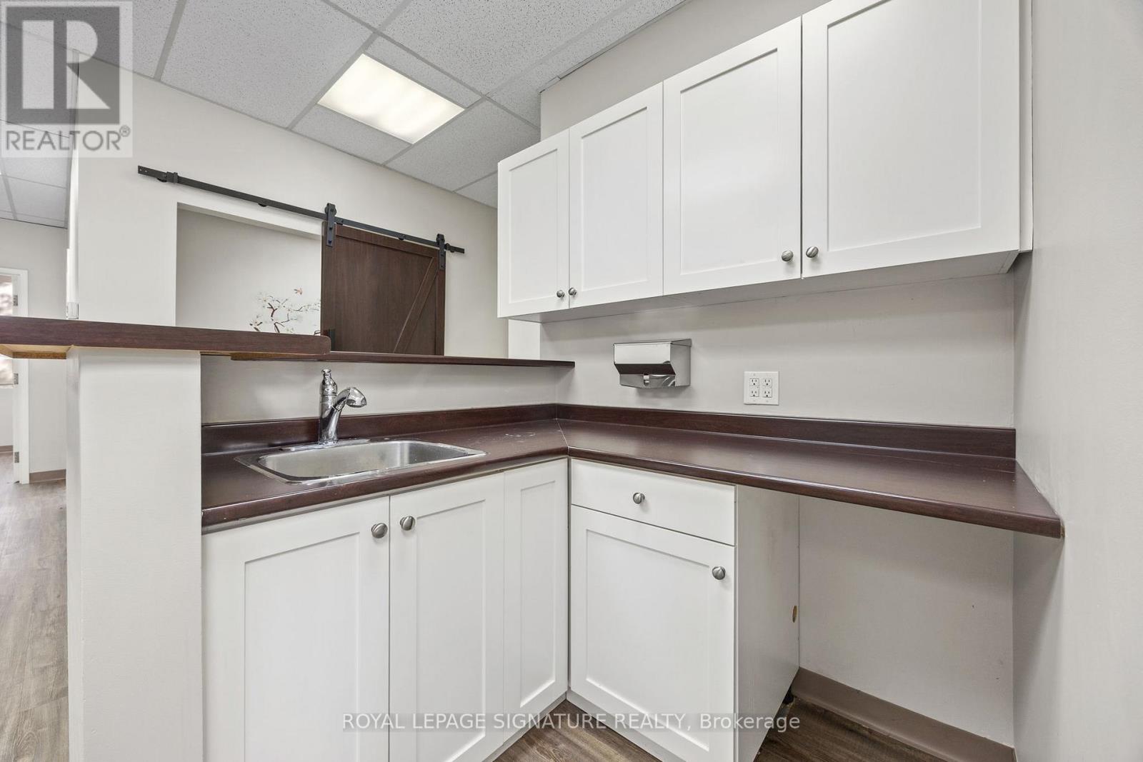5&12 - 2285 Dunwin Drive, Mississauga, Ontario  L5L 3S3 - Photo 19 - W12472425