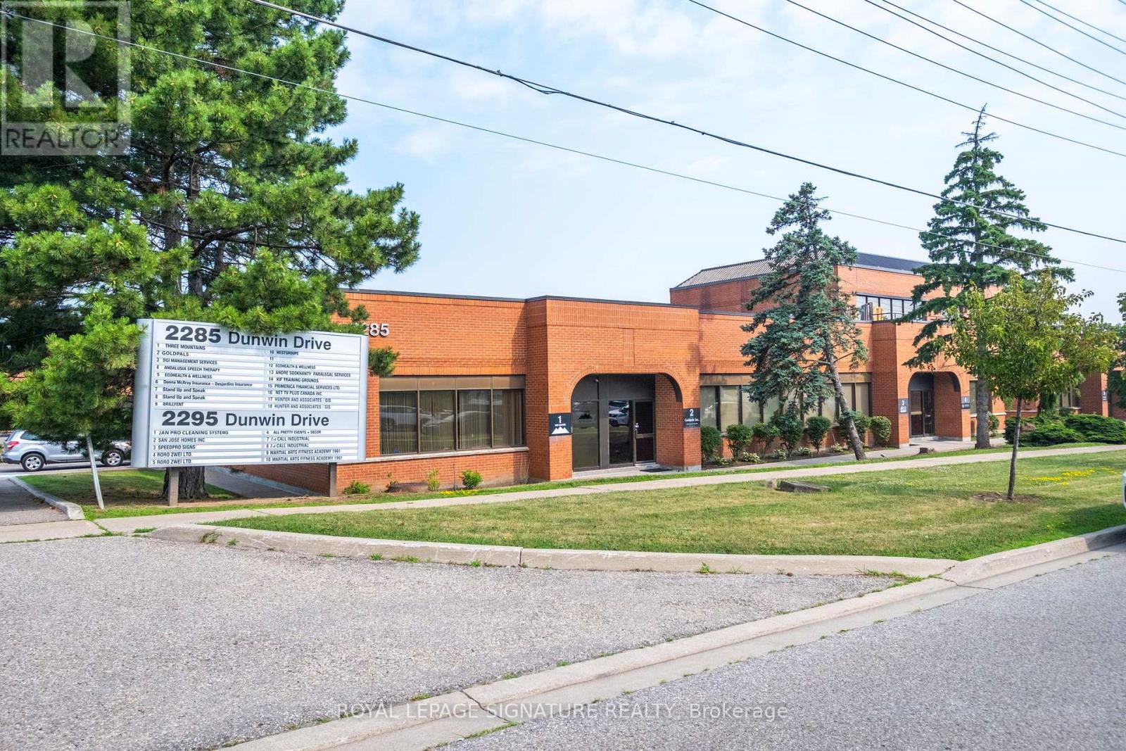 5&12 - 2285 Dunwin Drive, Mississauga, Ontario  L5L 3S3 - Photo 22 - W12472425
