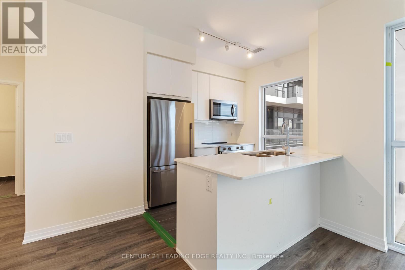 15 Watergarden Drive, Mississauga, Ontario  L5R 0H4 - Photo 18 - W12472456