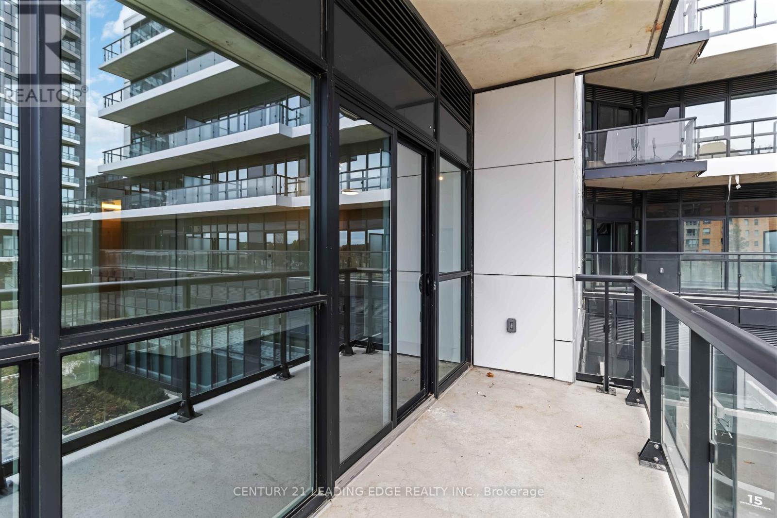 15 Watergarden Drive, Mississauga, Ontario  L5R 0H4 - Photo 30 - W12472456