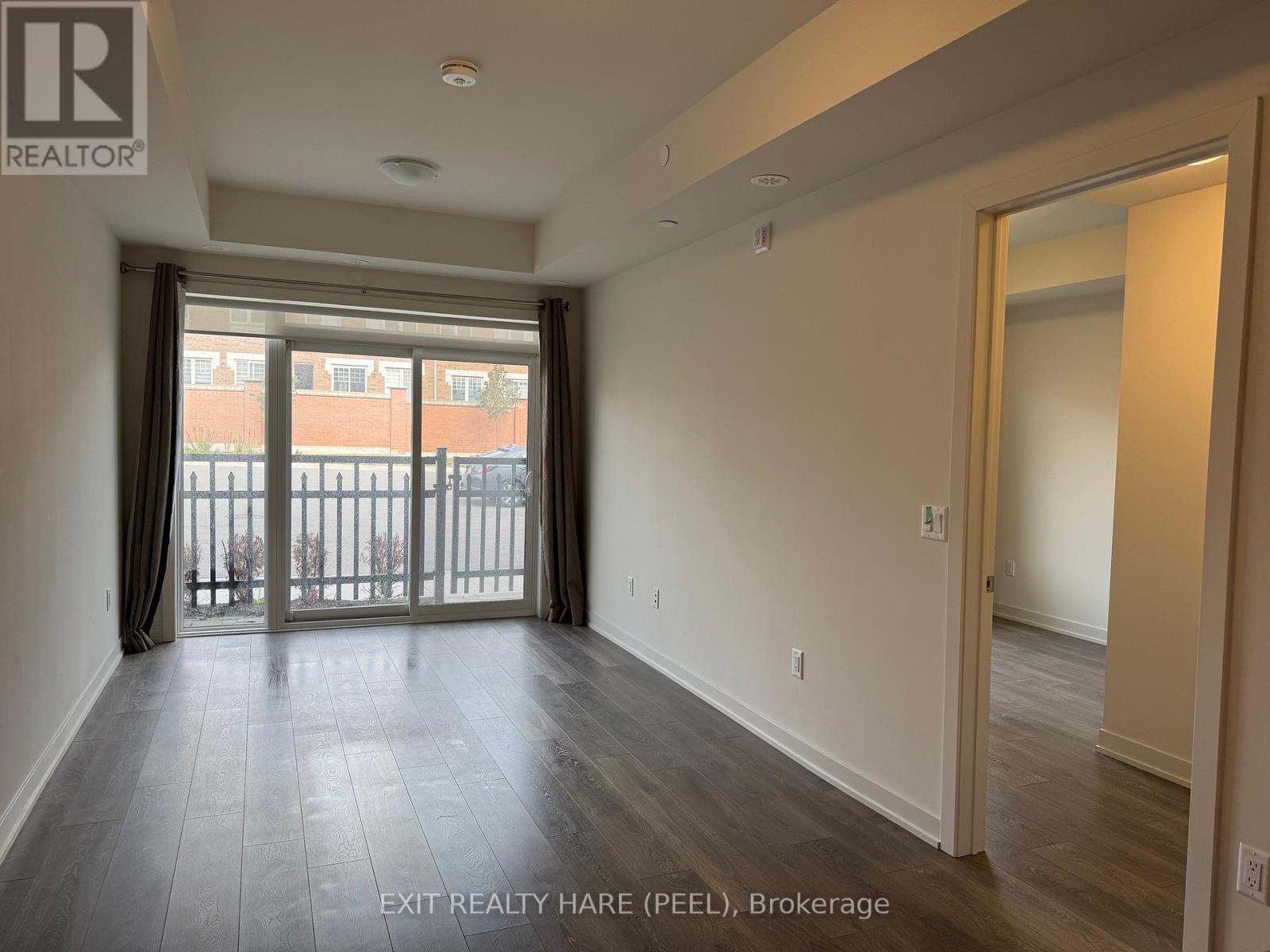 115 - 62 Sky Harbour Drive, Brampton, Ontario  L6Y 6J2 - Photo 3 - W12472472