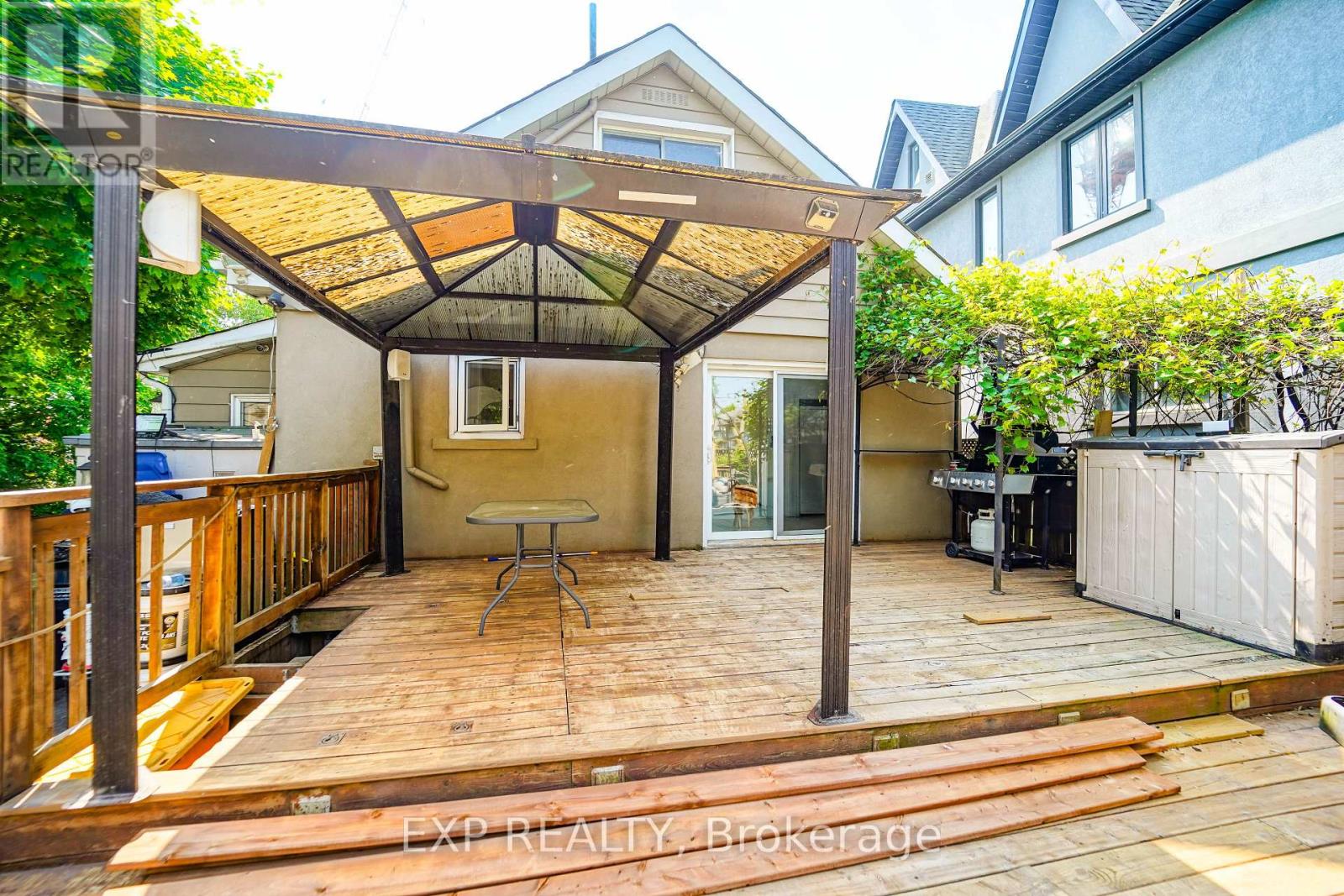 1331 St. James Avenue, Mississauga, Ontario  L5E 1J3 - Photo 42 - W12472509