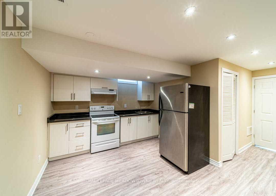 Basement - 1036 Yates Drive, Milton, Ontario  L9T 6A7 - Photo 15 - W12472516