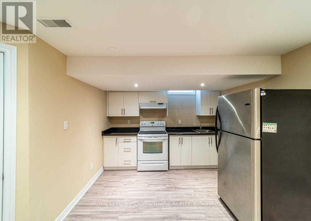 Basement - 1036 Yates Drive, Milton, Ontario  L9T 6A7 - Photo 18 - W12472516